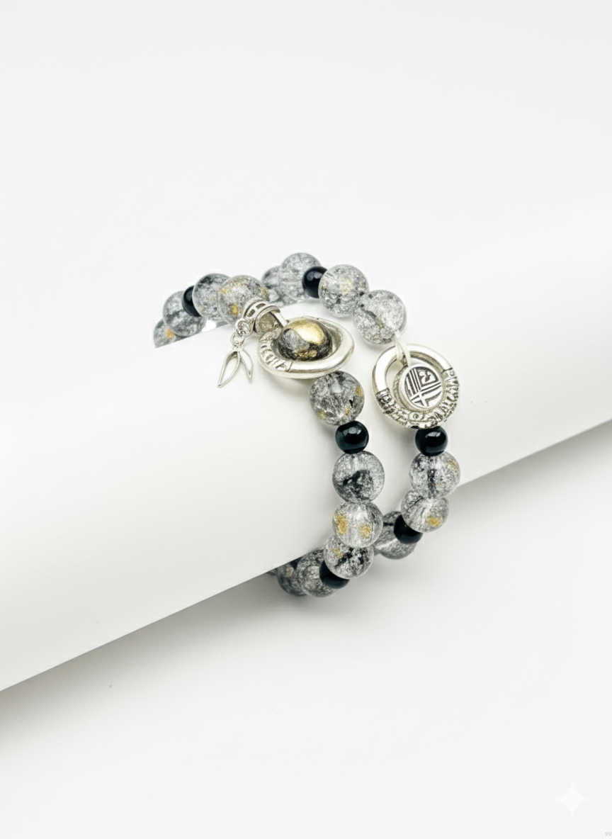 GALAXY LOOP ICED BRACELET