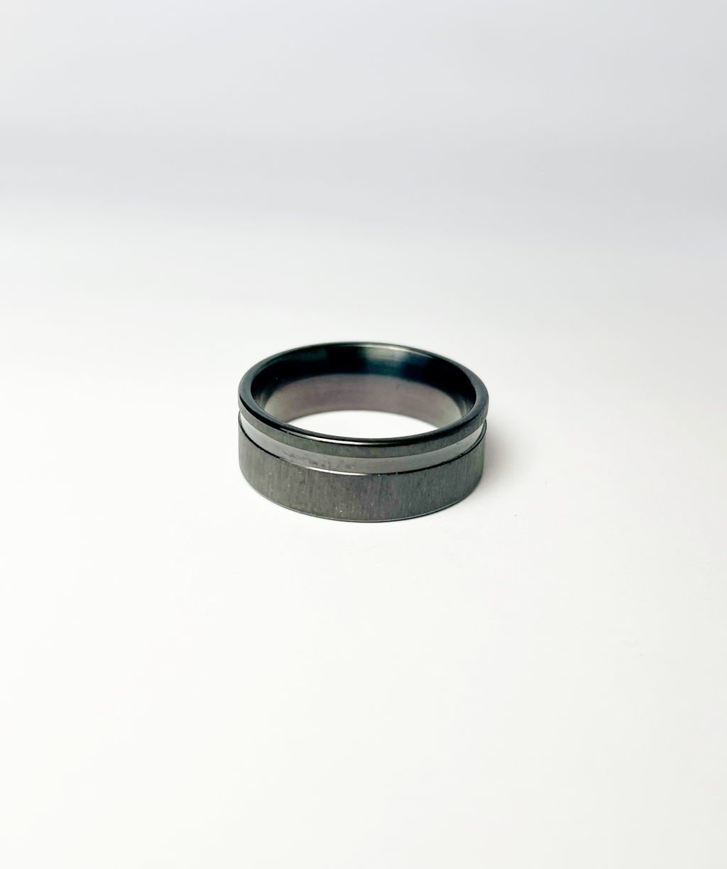 DARK TIER RING