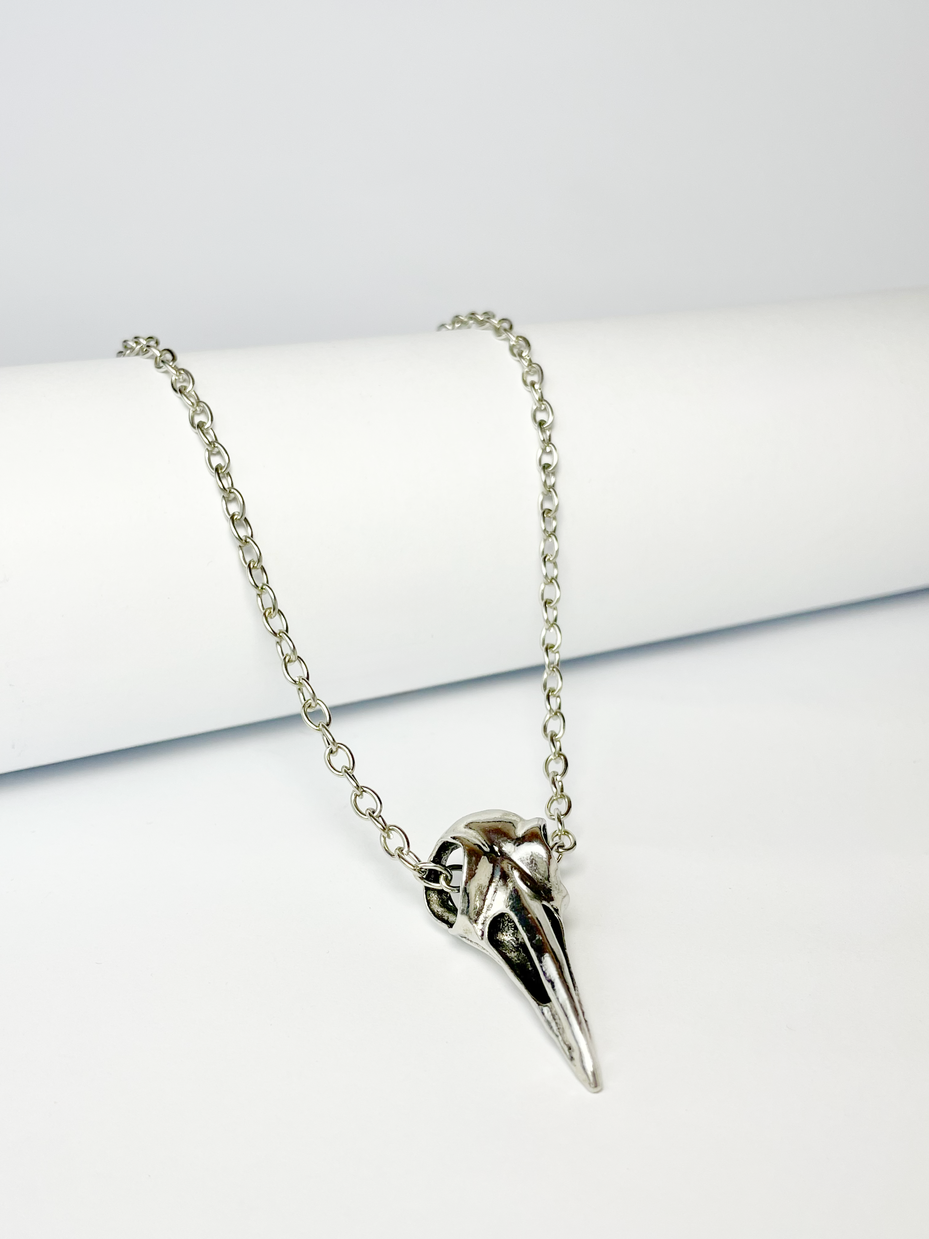 VULTURE DRIP PENDANT