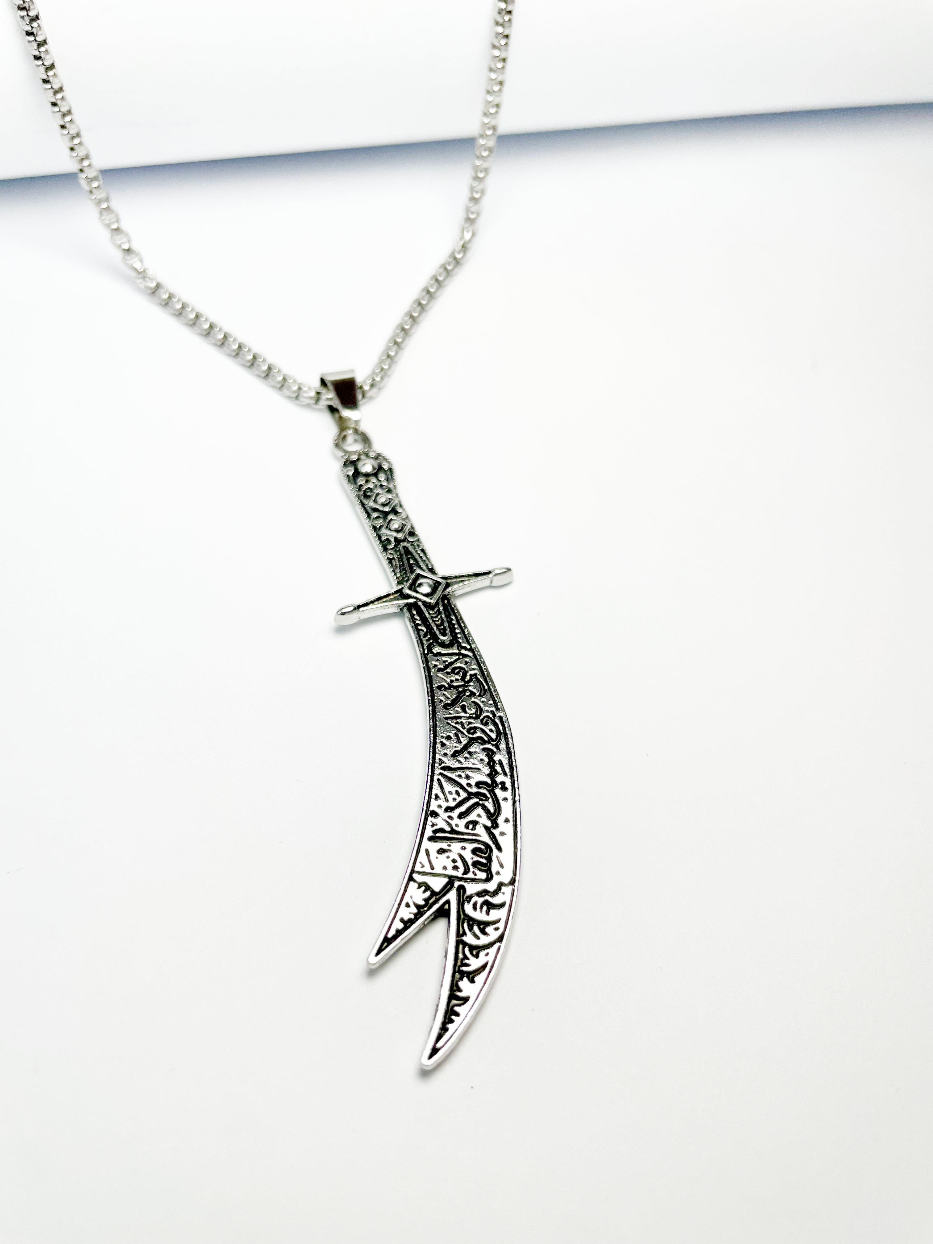 ROAR OF HAIDER - ZULFIQAR PENDANT