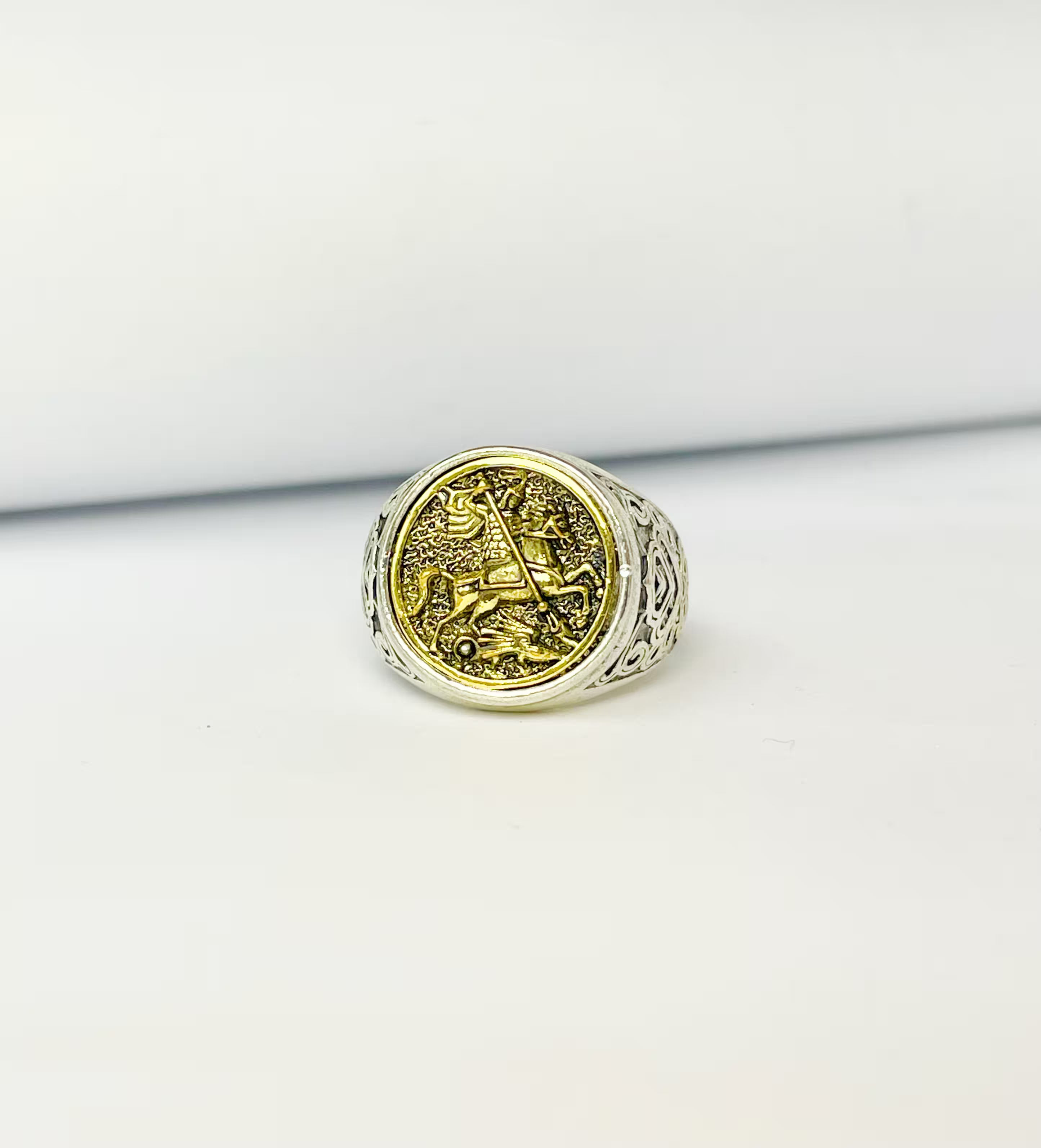 OBLIVION RING